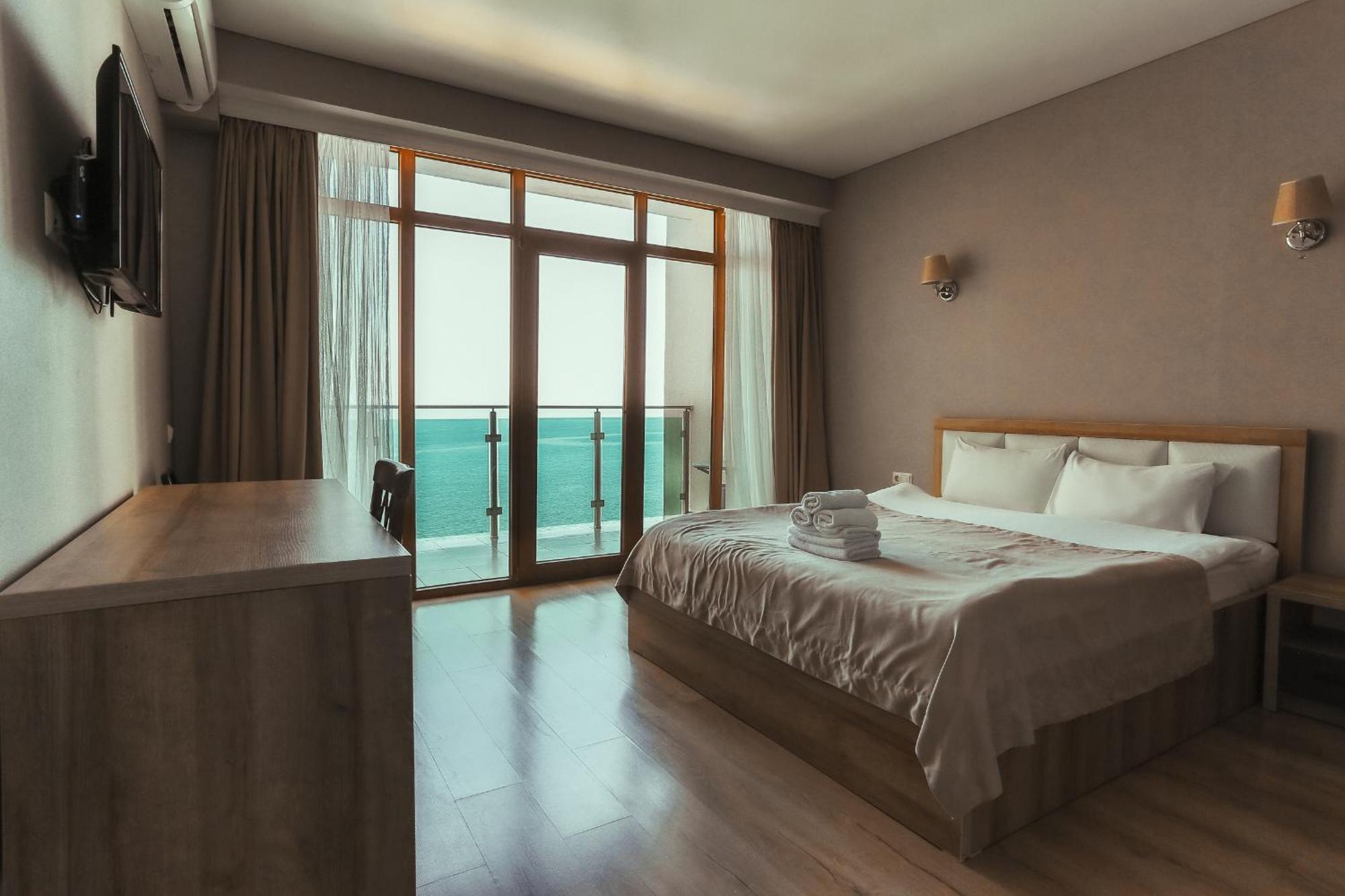G-Point New Beach Batumi Exterior foto